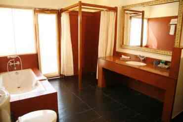 Jungle Suite Interior